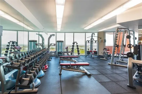 300 S Pointe Drive Miami Beach FL 33139