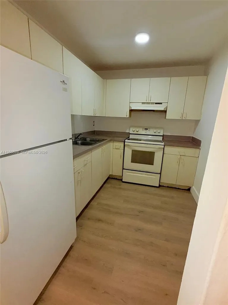 5755 W 20th Avenue Hialeah FL 33012