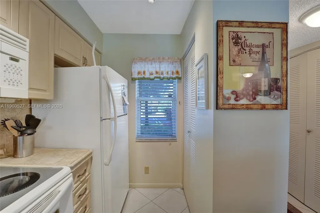 2228 N Cypress Bend Drive Pompano Beach FL 33069
