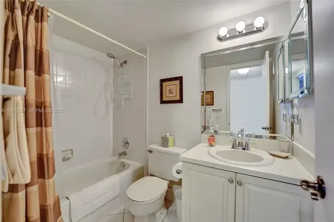 2228 N Cypress Bend Drive Pompano Beach FL 33069
