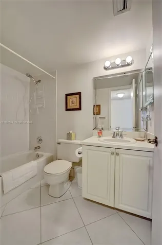 2228 N Cypress Bend Drive Pompano Beach FL 33069