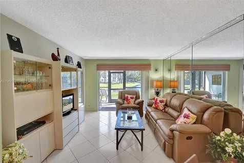 2228 N Cypress Bend Drive Pompano Beach FL 33069