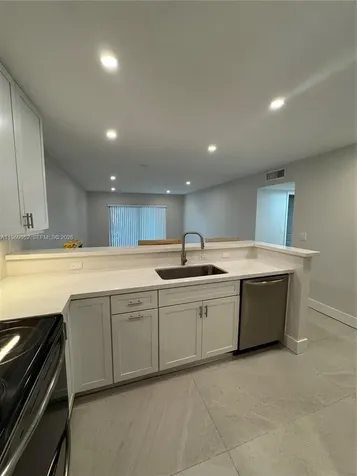 7810 Camino Real Miami FL 33143