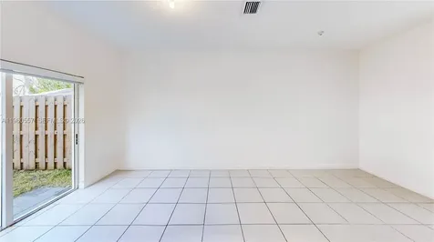 1867 SE 26th Terrace Homestead FL 33035