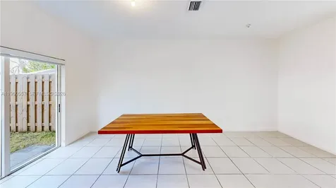 1867 SE 26th Terrace Homestead FL 33035
