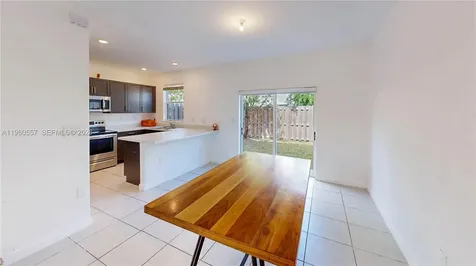 1867 SE 26th Terrace Homestead FL 33035