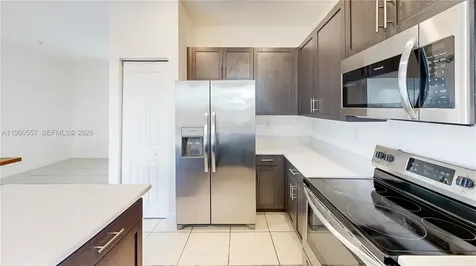 1867 SE 26th Terrace Homestead FL 33035