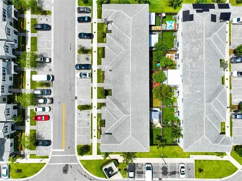1867 SE 26th Terrace Homestead FL 33035