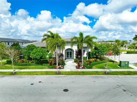 1867 SE 26th Terrace Homestead FL 33035