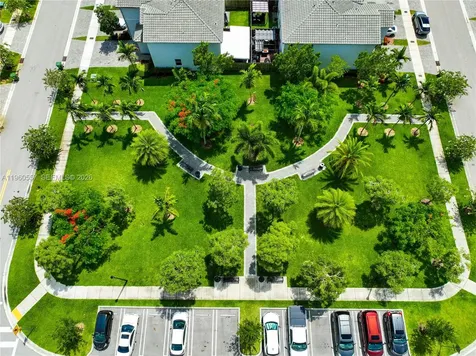 1867 SE 26th Terrace Homestead FL 33035