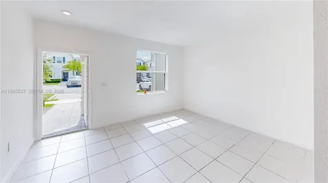 1867 SE 26th Terrace Homestead FL 33035