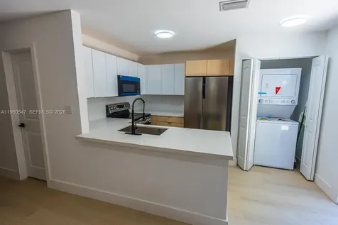 812 33rd Street West Palm Beach FL 33407