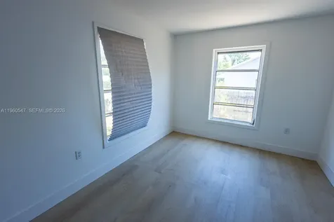 812 33rd Street West Palm Beach FL 33407