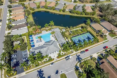 3723 Azurite Way Bradenton FL 34211