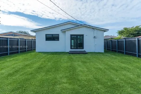 528 NW 3rd Court Hallandale Beach FL 33009