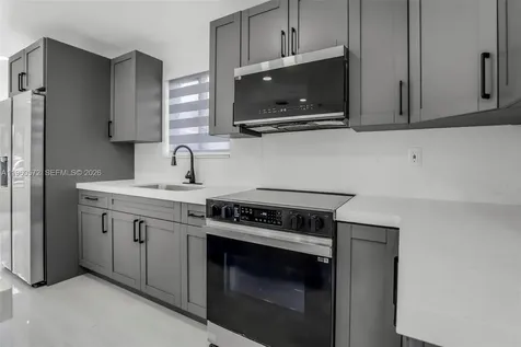 528 NW 3rd Court Hallandale Beach FL 33009