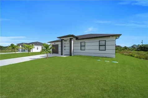 711 Roma Avenue Lehigh Acres FL 33974