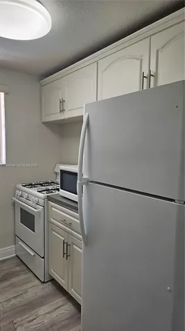 3800 SW 102nd Avenue Miami FL 33165