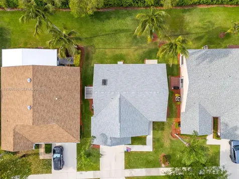 2590 SE 7th Place Homestead FL 33033
