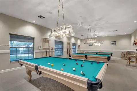 2590 SE 7th Place Homestead FL 33033