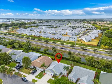 2590 SE 7th Place Homestead FL 33033
