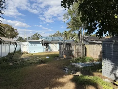 1568 NE 35th Street Oakland Park FL 33334