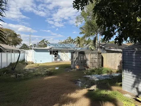 1568 NE 35th Street Oakland Park FL 33334