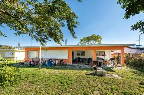 600 SW 11th Avenue Hallandale Beach FL 33009