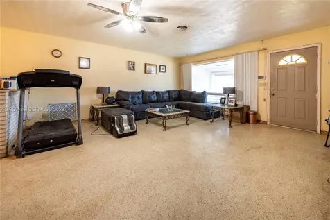 600 SW 11th Avenue Hallandale Beach FL 33009