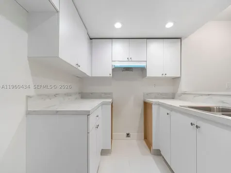 1750 NW 27th Avenue Miami FL 33125
