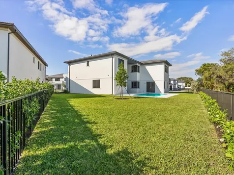 19701 NE 16 Place Miami FL 33179