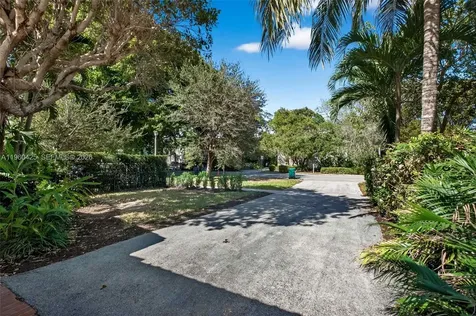 5210 SW 72nd Street Miami FL 33143