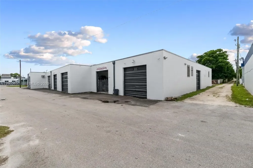 201 SW 21st Street Fort Lauderdale FL 33315
