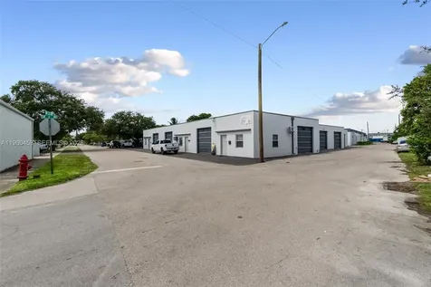201 SW 21st Street Fort Lauderdale FL 33315