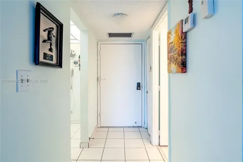 3800 S Ocean Drive Hollywood FL 33019