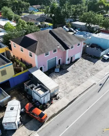 3067 NW 54th Street Miami FL 33142
