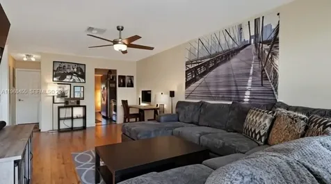 8069 SW 19th Court Davie FL 33324