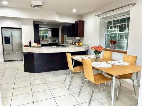 1531 NE 35th Street Oakland Park FL 33334