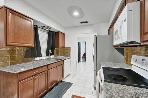 9607 NW 81st Street Tamarac FL 33321