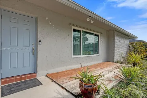 9607 NW 81st Street Tamarac FL 33321