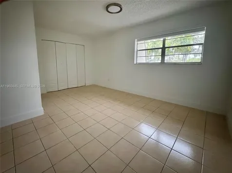 15385 S Dixie Highway Palmetto Bay FL 33157