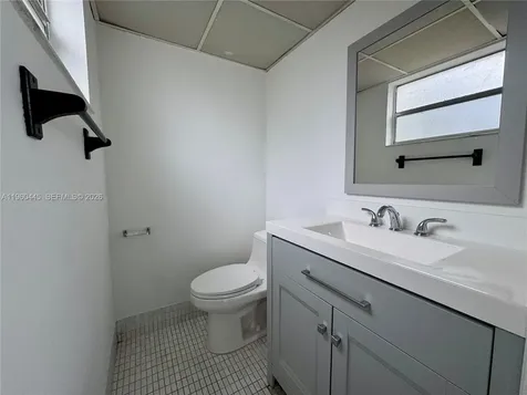 15385 S Dixie Highway Palmetto Bay FL 33157