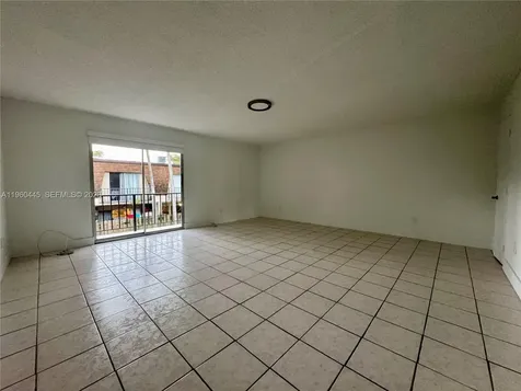 15385 S Dixie Highway Palmetto Bay FL 33157
