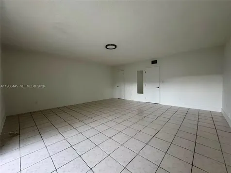 15385 S Dixie Highway Palmetto Bay FL 33157