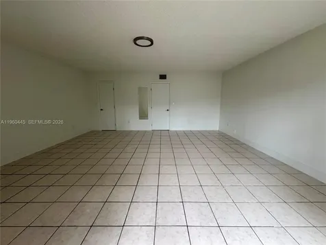 15385 S Dixie Highway Palmetto Bay FL 33157