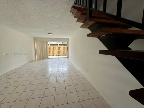 15385 S Dixie Highway Palmetto Bay FL 33157