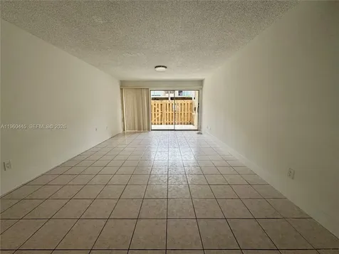 15385 S Dixie Highway Palmetto Bay FL 33157