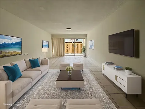 15385 S Dixie Highway Palmetto Bay FL 33157