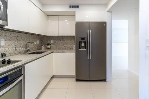 6830 Indian Creek Drive Miami Beach FL 33141