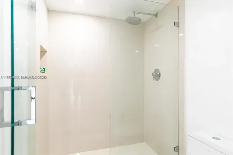 6830 Indian Creek Drive Miami Beach FL 33141